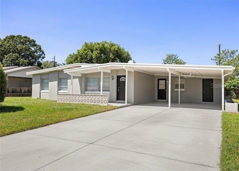 Photo of 1849 Viburnum Lane, Winter Park, FL 32792 (MLS # O6439318)