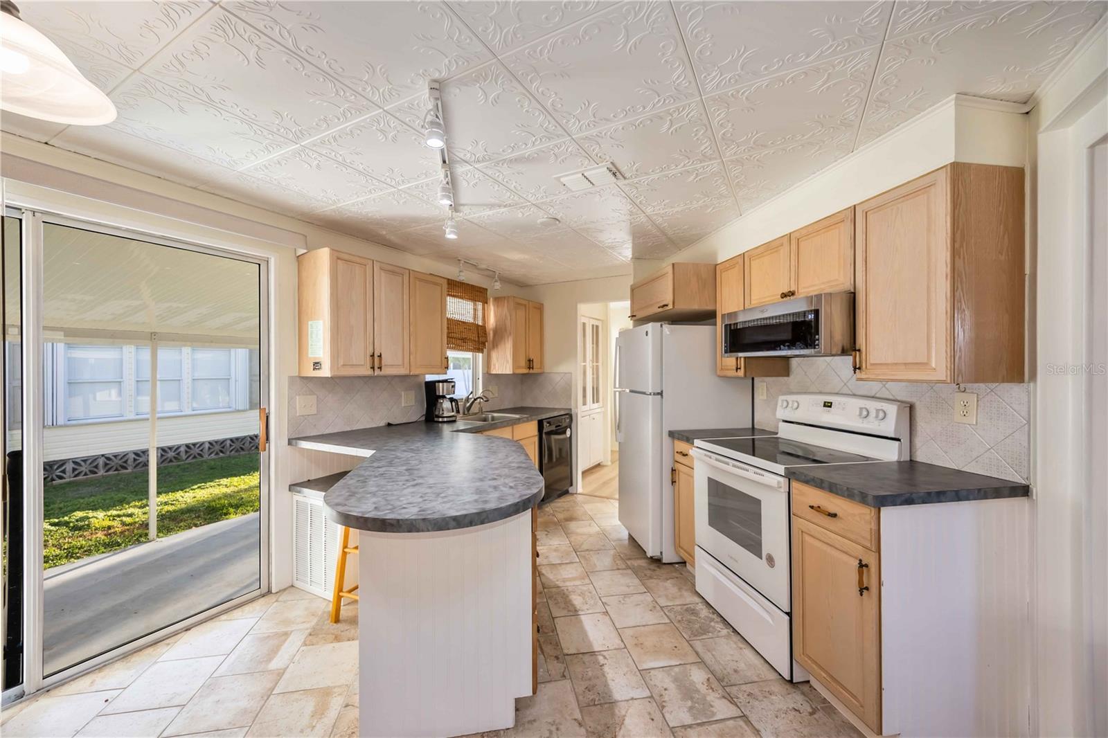 EAGLE POINT MHP - Residential