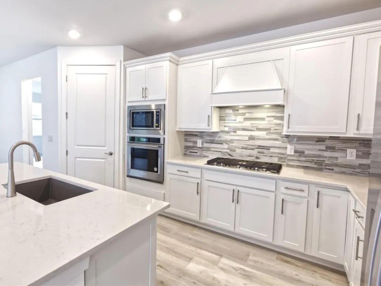 BEACHWALR BY MANASOTA KEY PH - Residential Lease