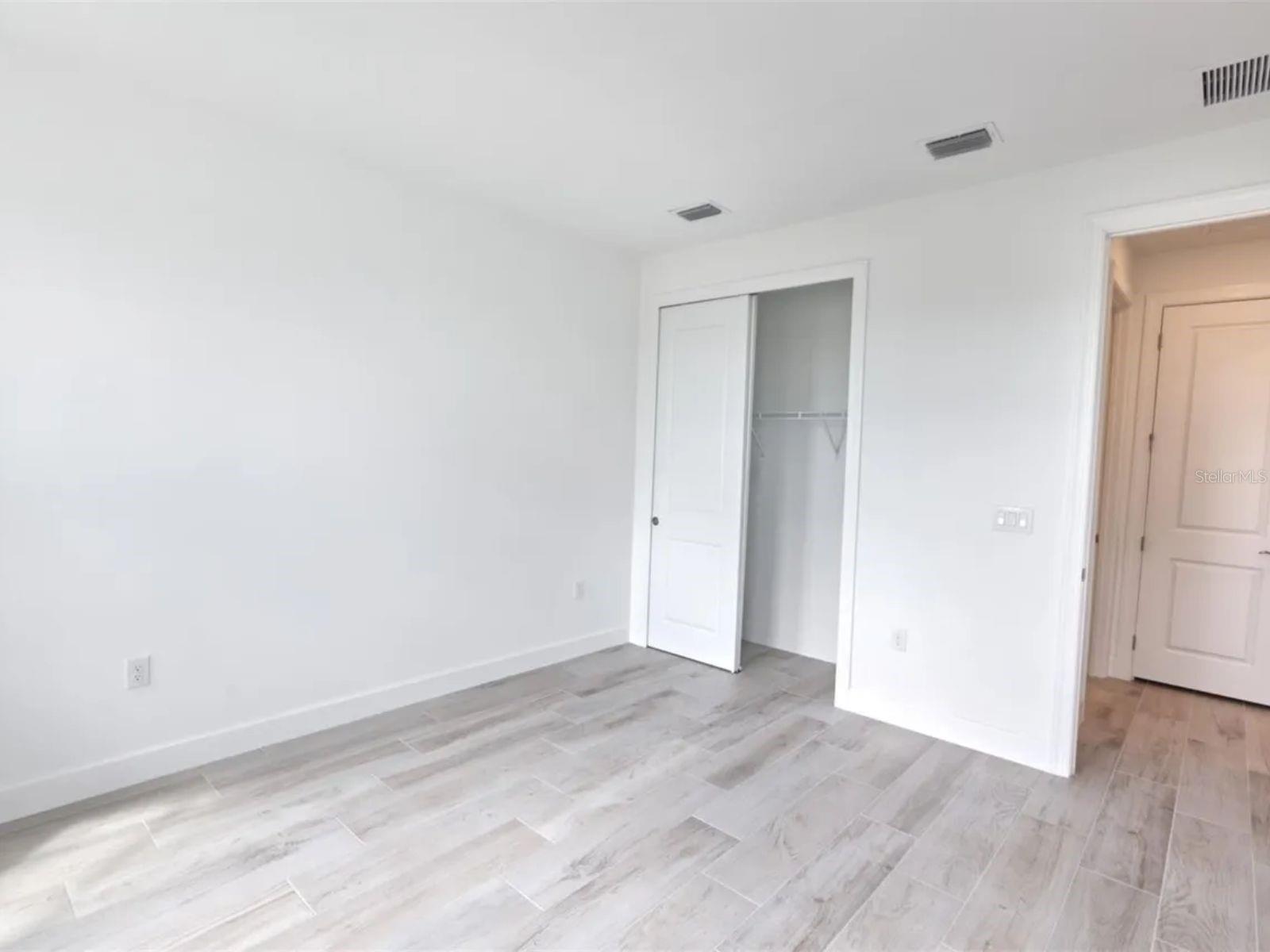 BEACHWALR BY MANASOTA KEY PH - Residential Lease