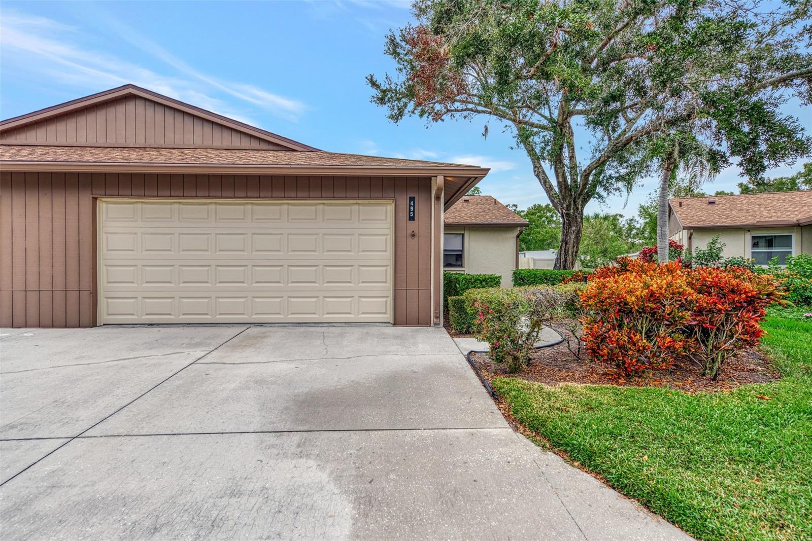495 OAK HILL CIRCLE 44