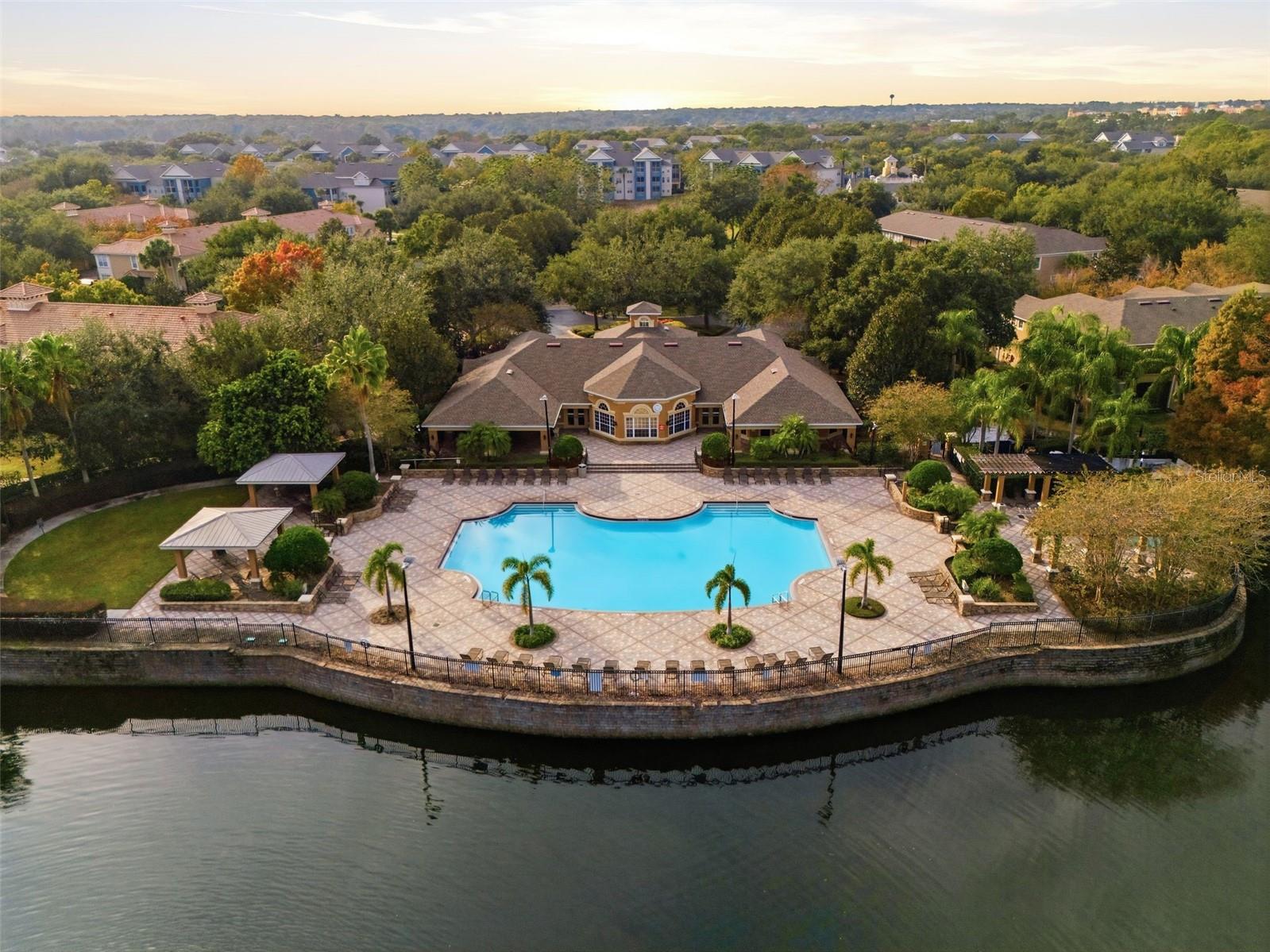 VISTAS/STONEBRIDGE COMMONS PH - Residential Lease