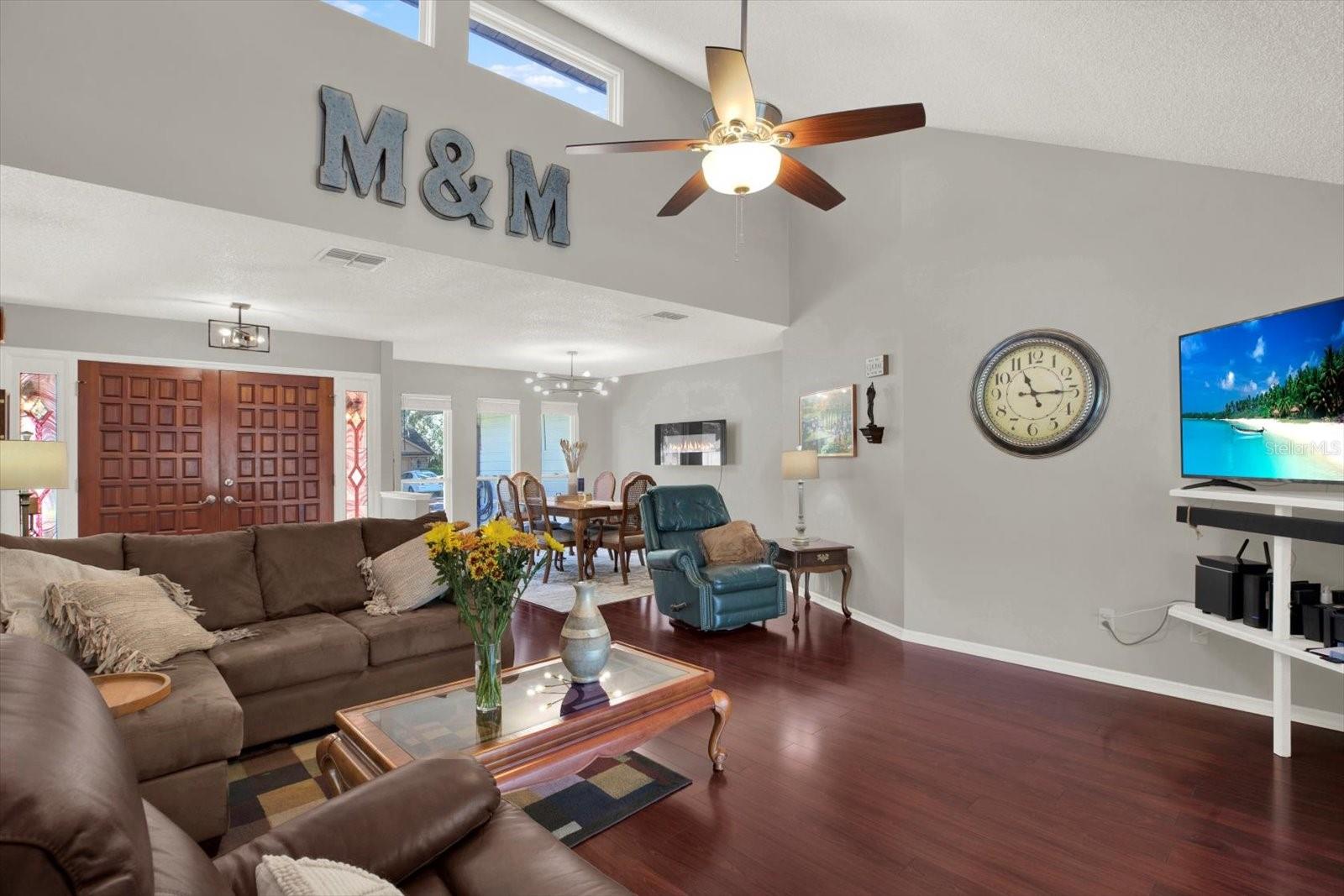 WHISPERING OAKS ESTATES - Residential