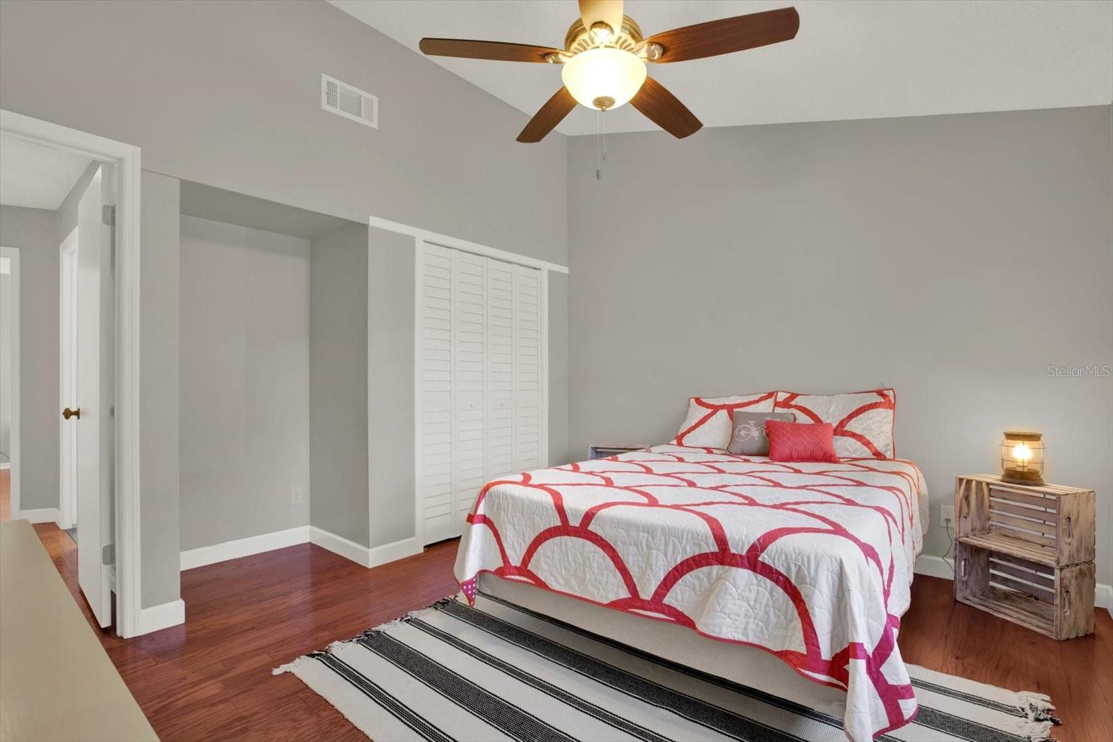 WHISPERING OAKS ESTATES - Residential