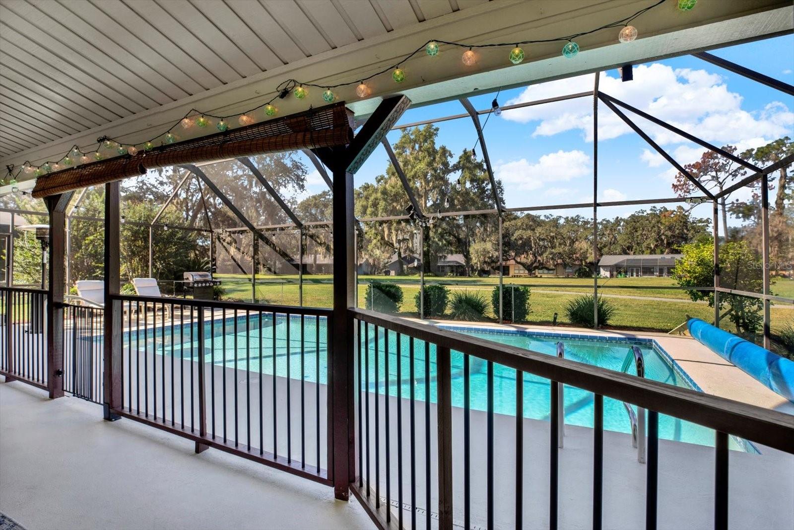 WHISPERING OAKS ESTATES - Residential