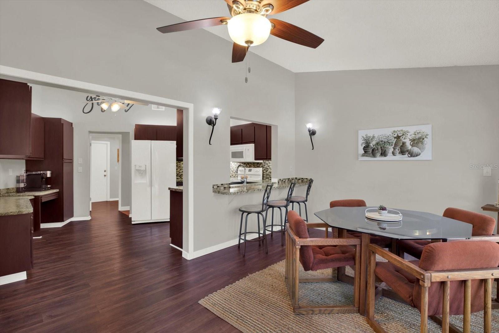 WHISPERING OAKS ESTATES - Residential