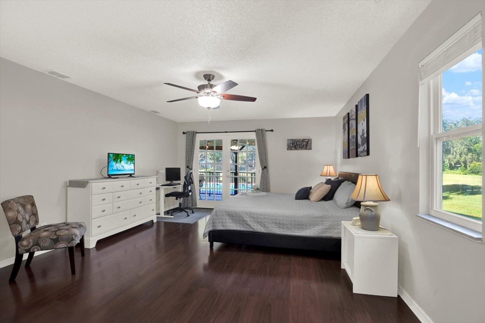 WHISPERING OAKS ESTATES - Residential