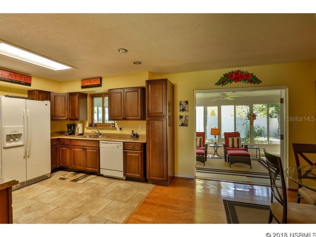 Algernon S Brown - Residential Lease