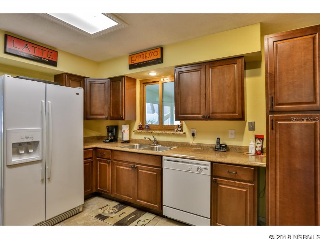 Algernon S Brown - Residential Lease