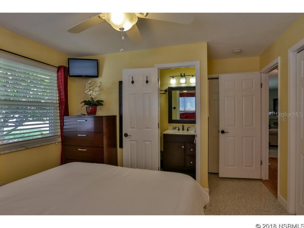 Algernon S Brown - Residential Lease