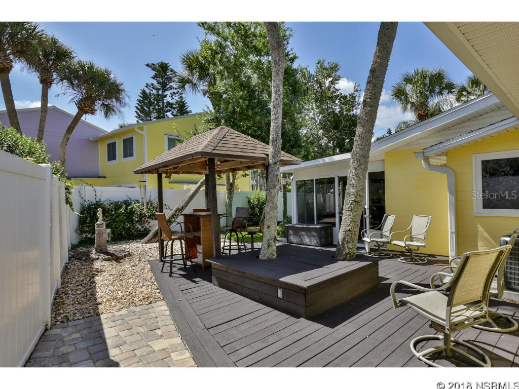 Algernon S Brown - Residential Lease