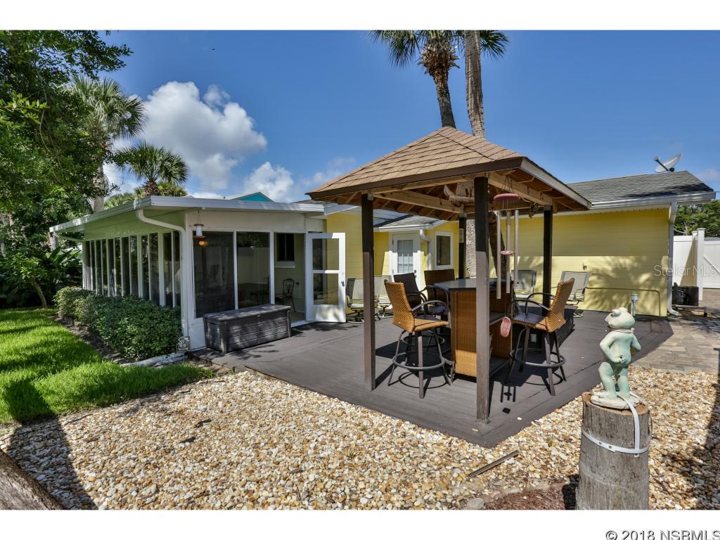 Algernon S Brown - Residential Lease