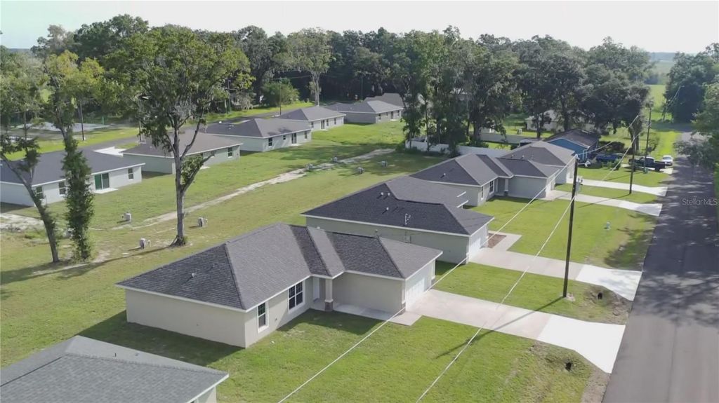 Photo of 17603 SW 112th Lane, Dunnellon, FL 34432 (MLS # OM701606)