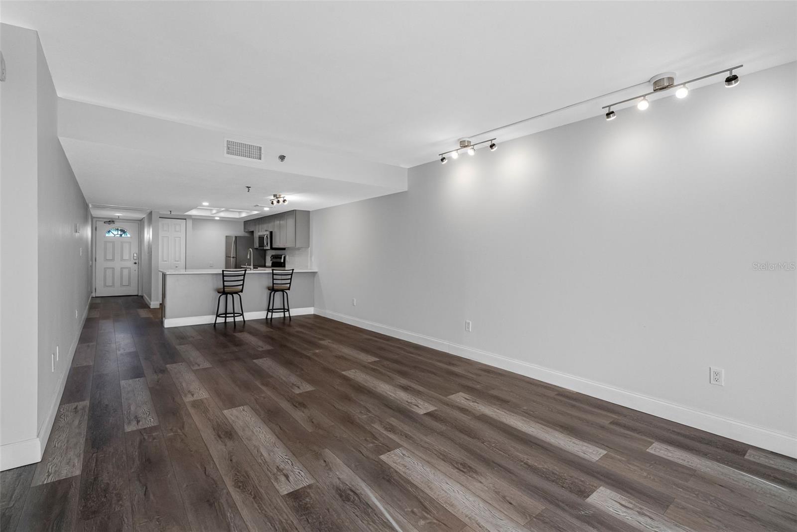 MADEIRA PLACE CONDO - Residential Lease