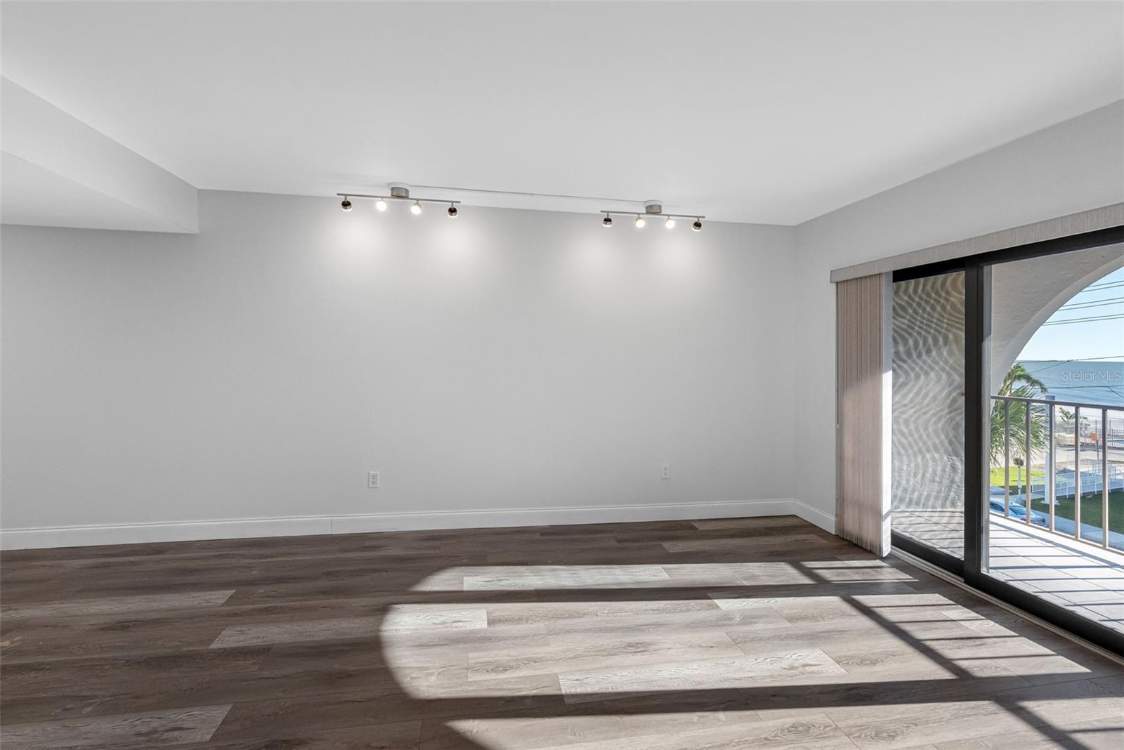 MADEIRA PLACE CONDO - Residential Lease