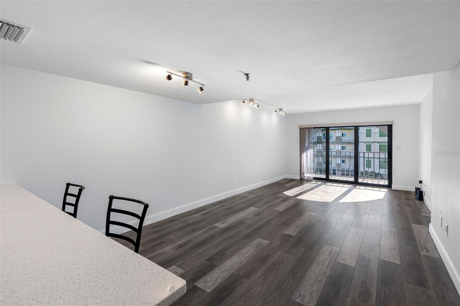 MADEIRA PLACE CONDO - Residential Lease