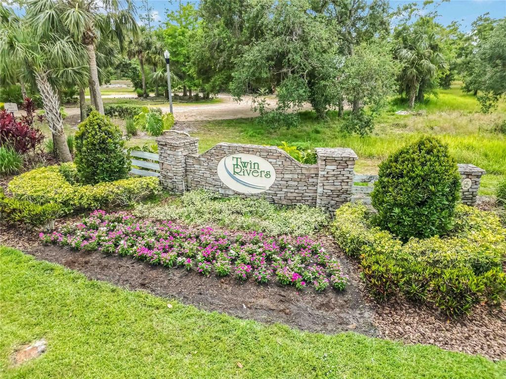 Photo of 14514 20th Street E, Parrish, FL 34219 (MLS # A4682689)