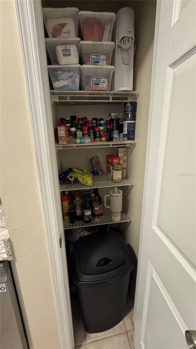 HYDE PARK PLACE II A CONDOMINI - Residential Lease