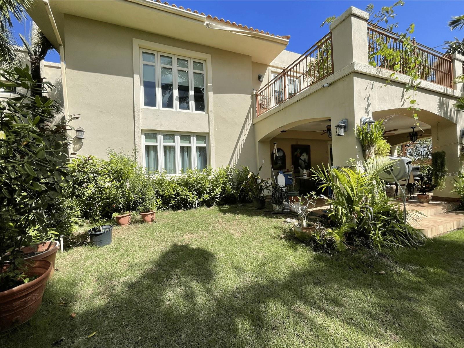 DORADO BEACH EAST - Residential