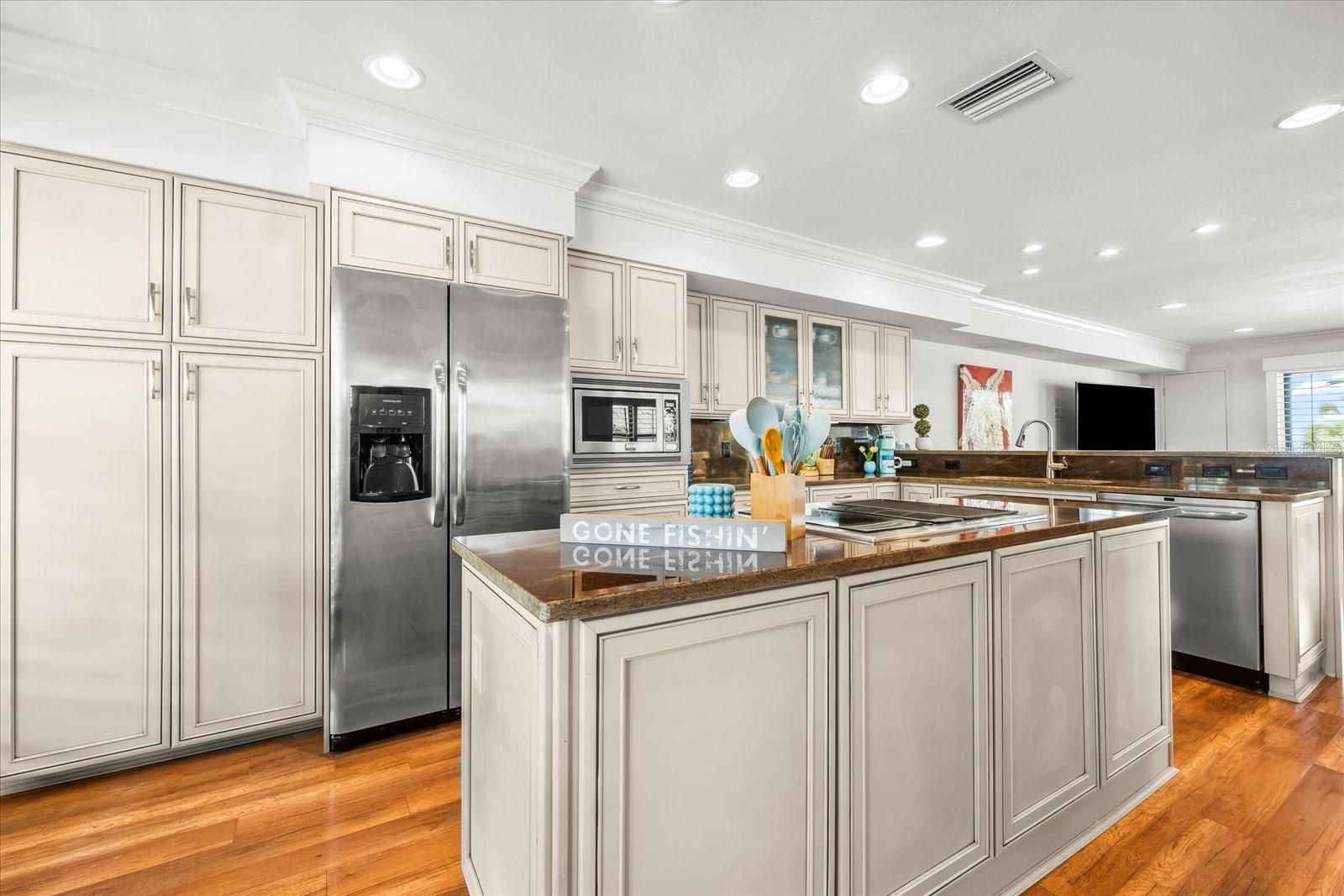 TIFFANY SANDS - Residential