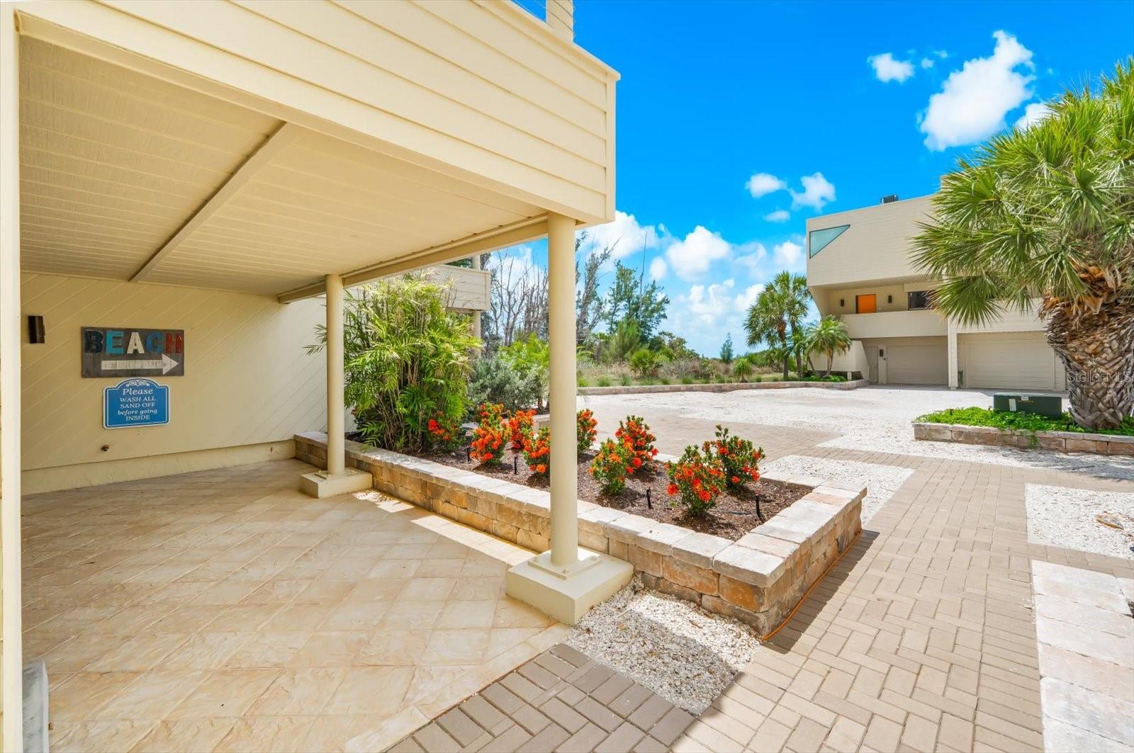 TIFFANY SANDS - Residential
