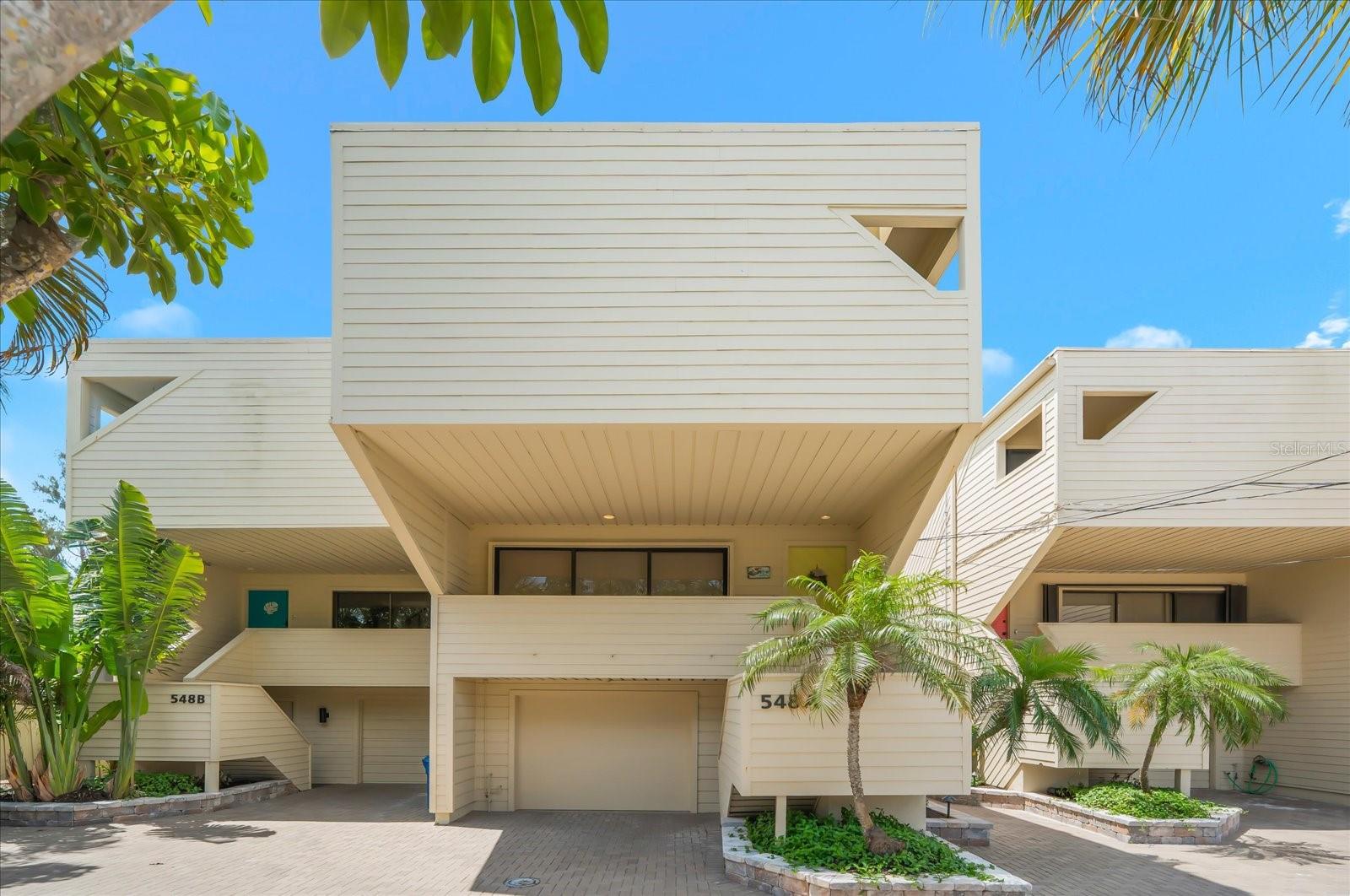 TIFFANY SANDS - Residential