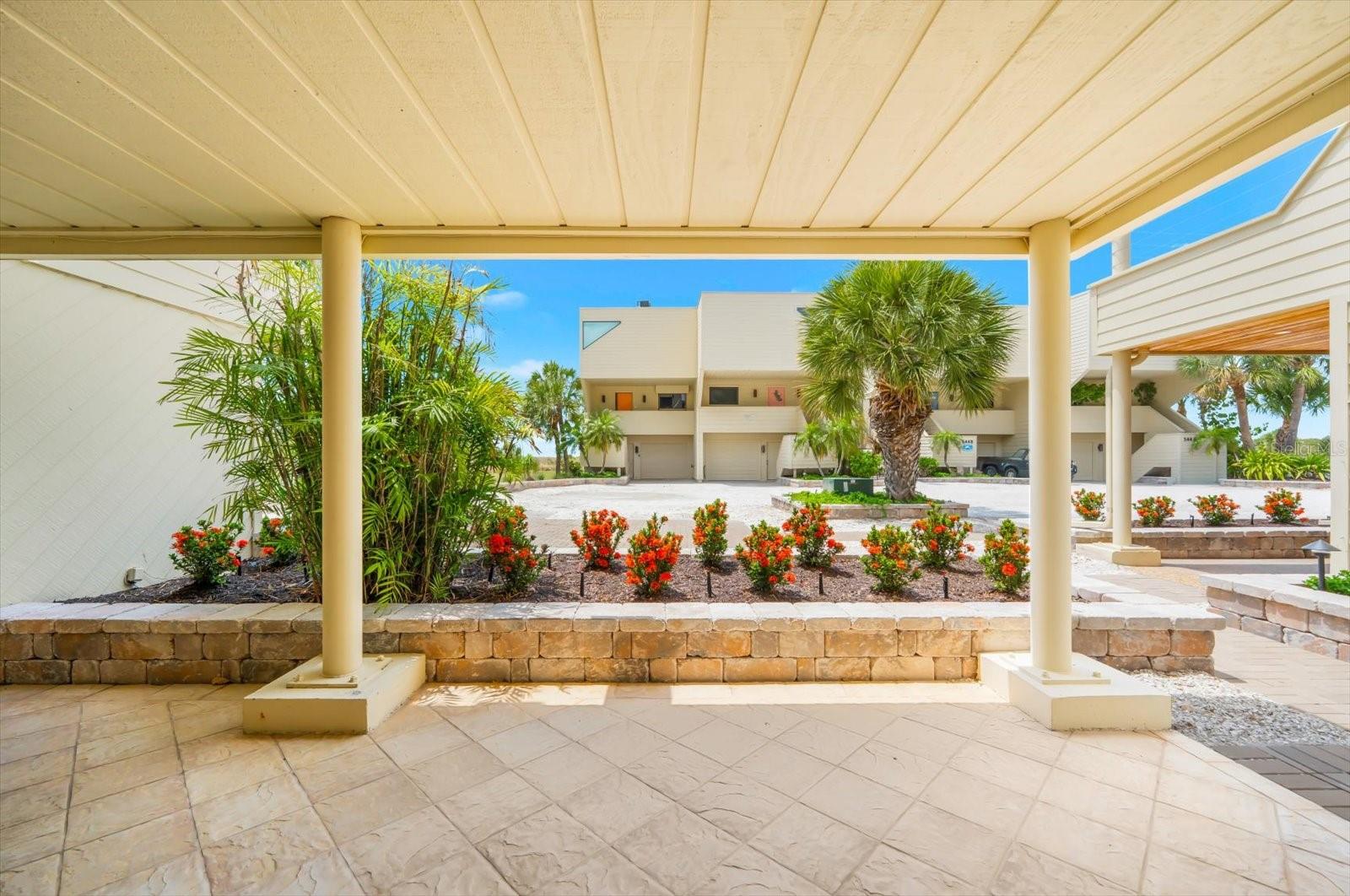 TIFFANY SANDS - Residential