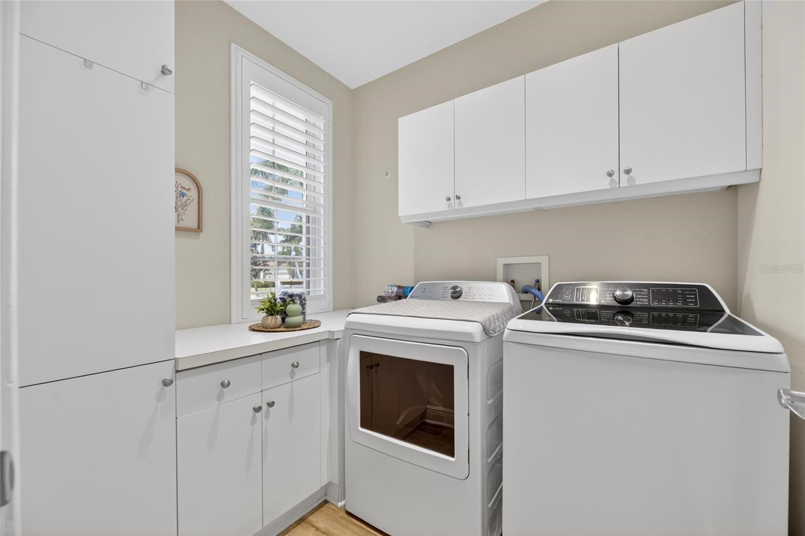 MIRABAY PH 1B-1/2A-1/3B-1 - Residential