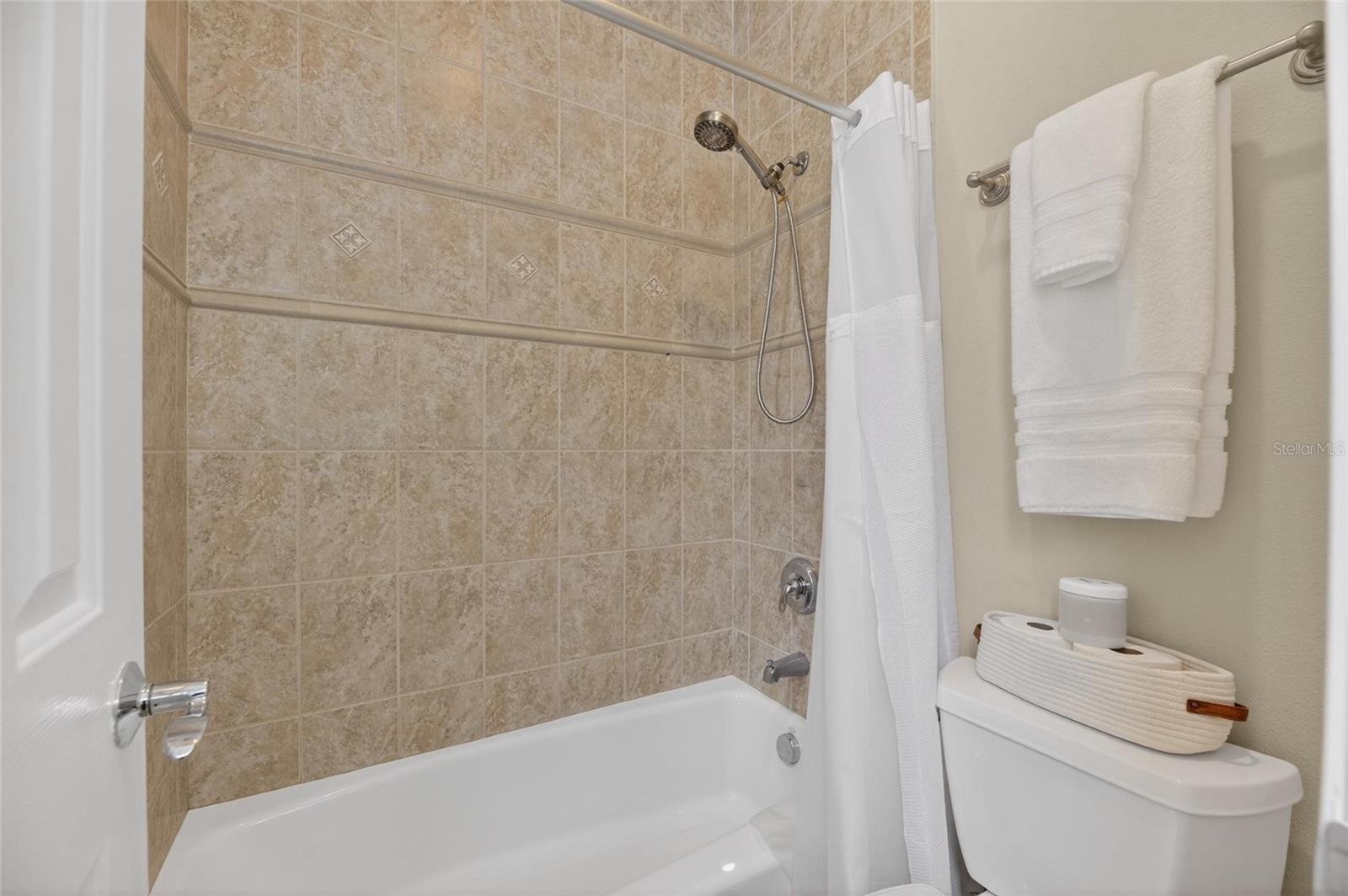 MIRABAY PH 1B-1/2A-1/3B-1 - Residential