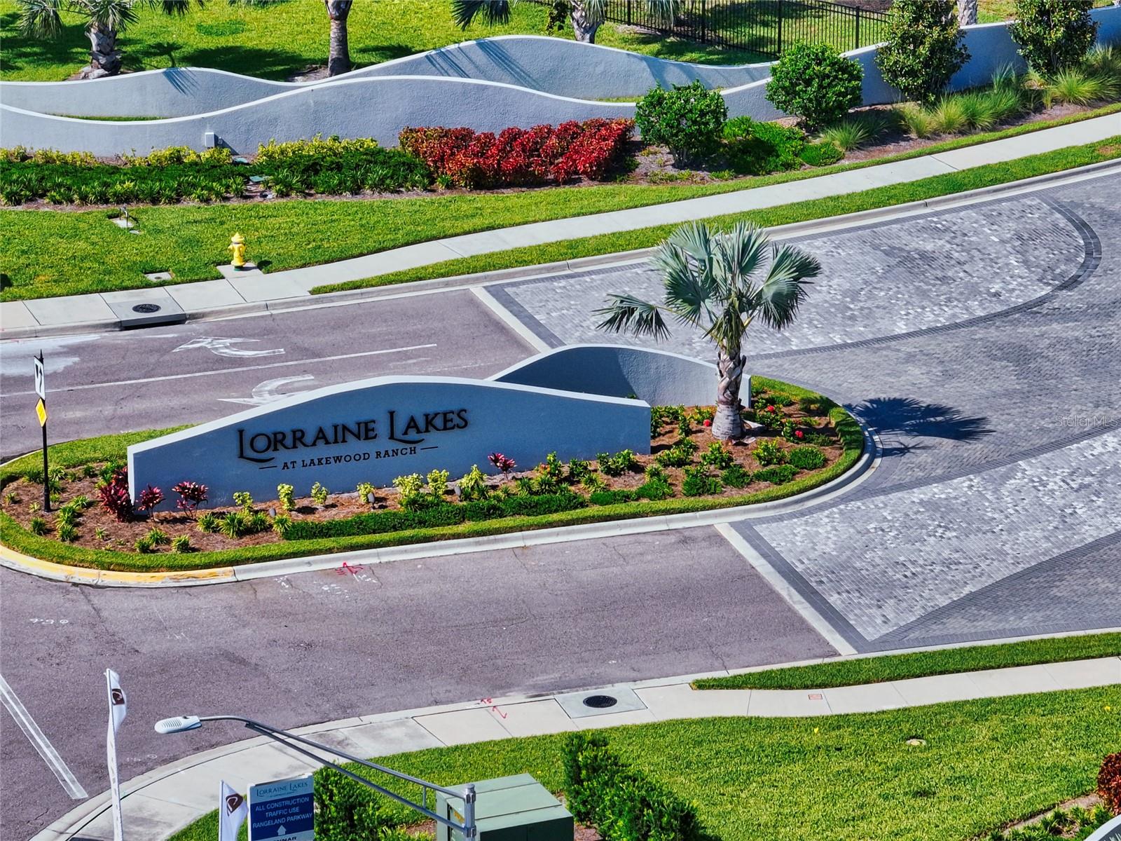 LORRAINE LAKES - Residential