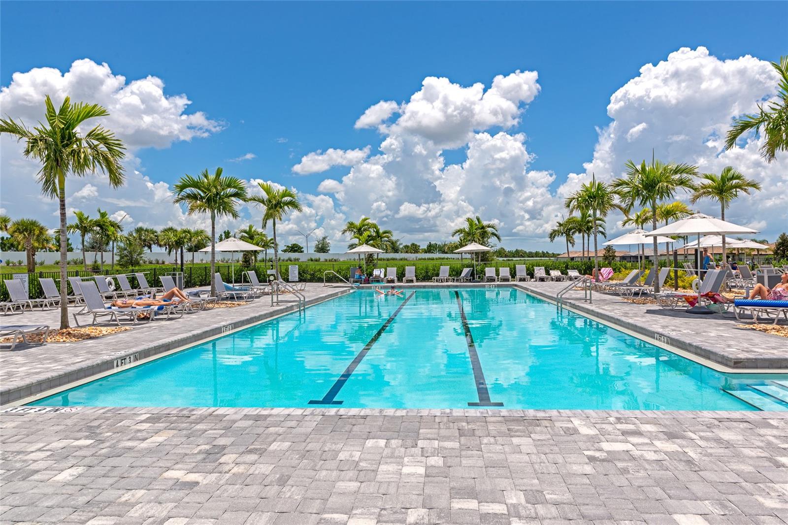 LORRAINE LAKES - Residential