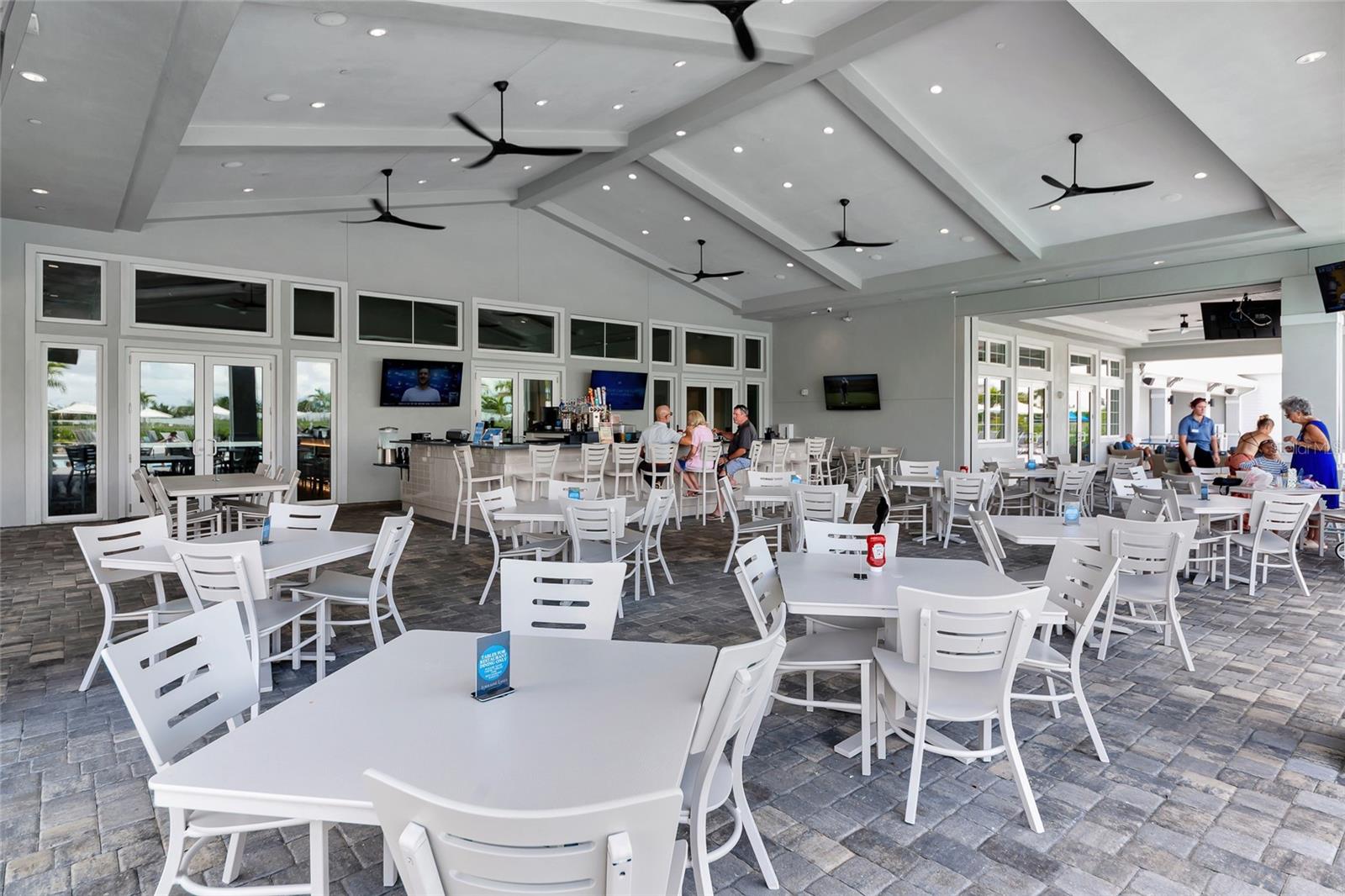 LORRAINE LAKES - Residential