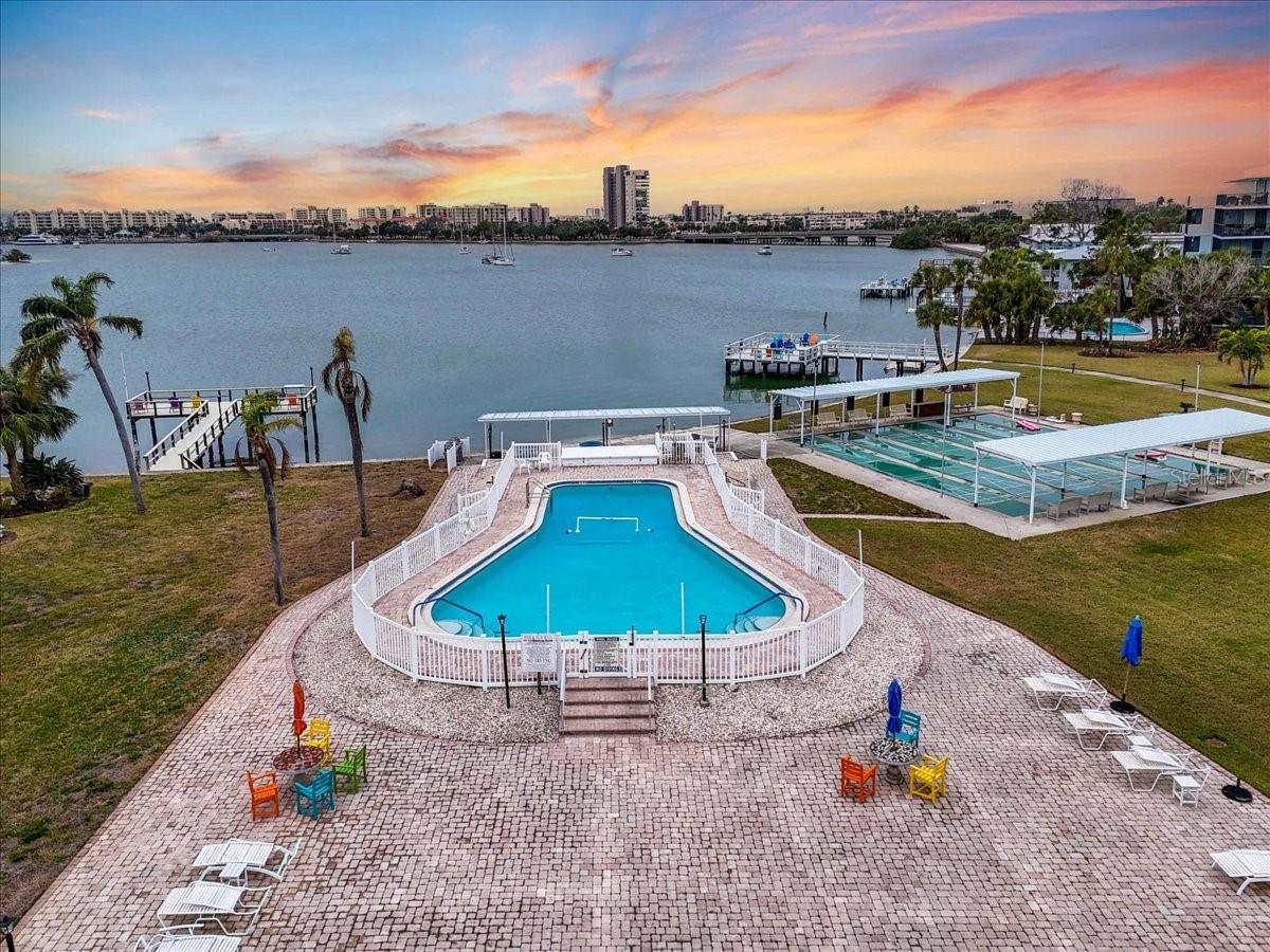 SHORE TOWERS - Residential Lease