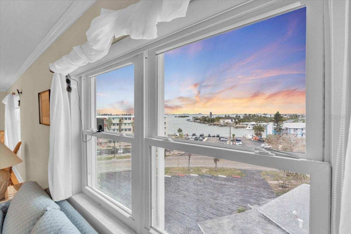 SHORE TOWERS - Residential Lease