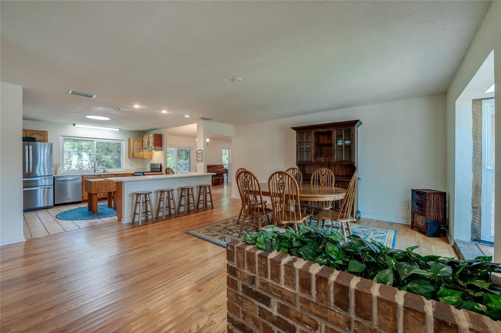 TOMOKA OAKS - Residential