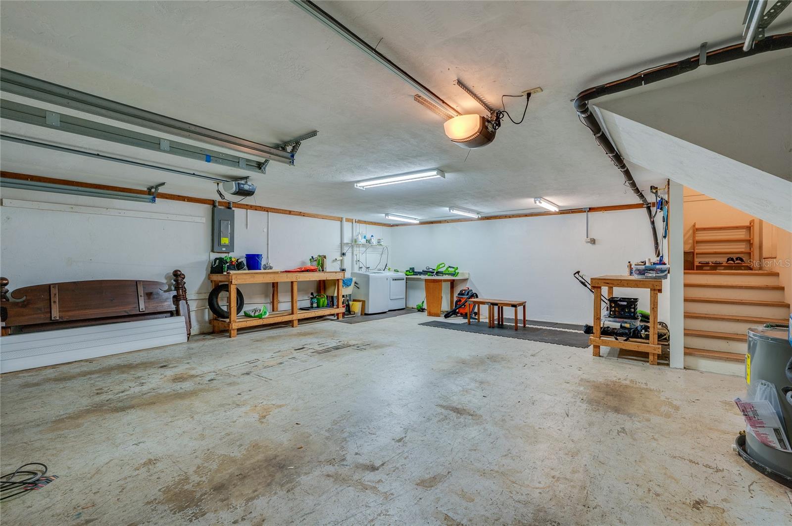 TOMOKA OAKS - Residential