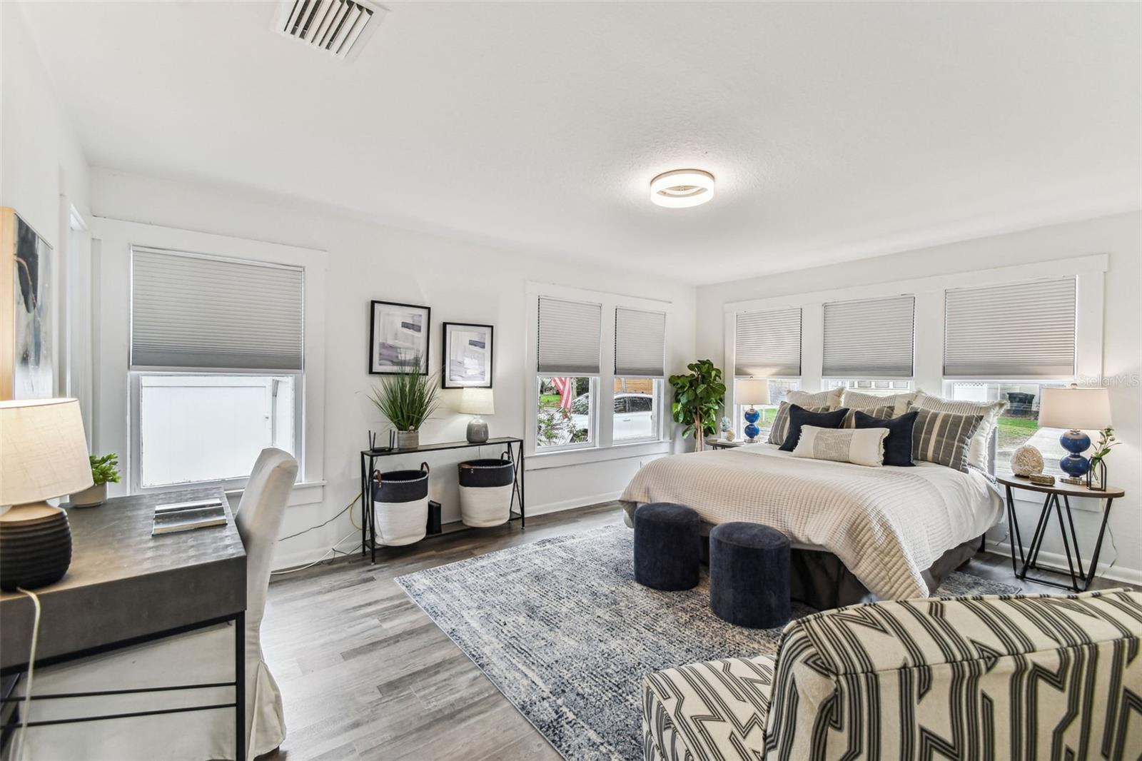 EVELYN CITY - Residential