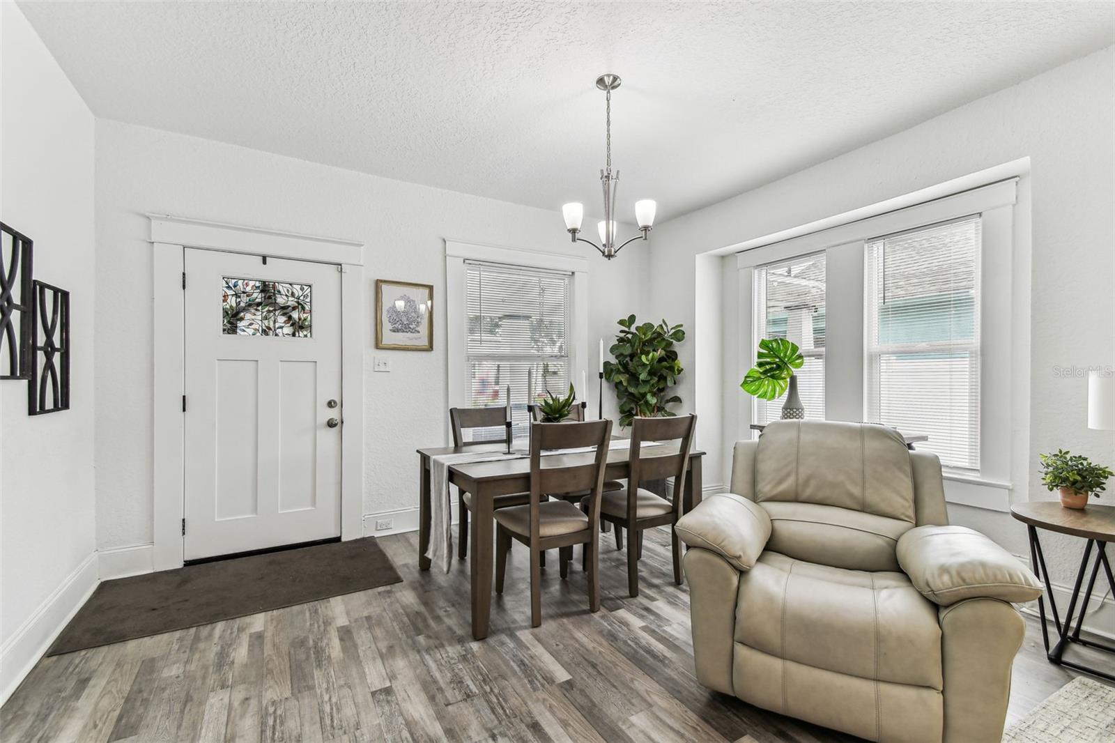 EVELYN CITY - Residential