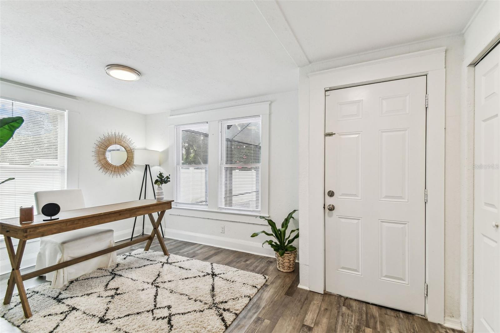 EVELYN CITY - Residential