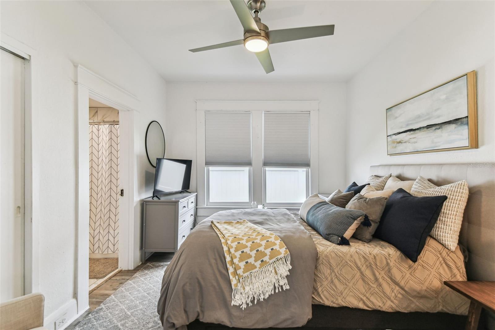 EVELYN CITY - Residential