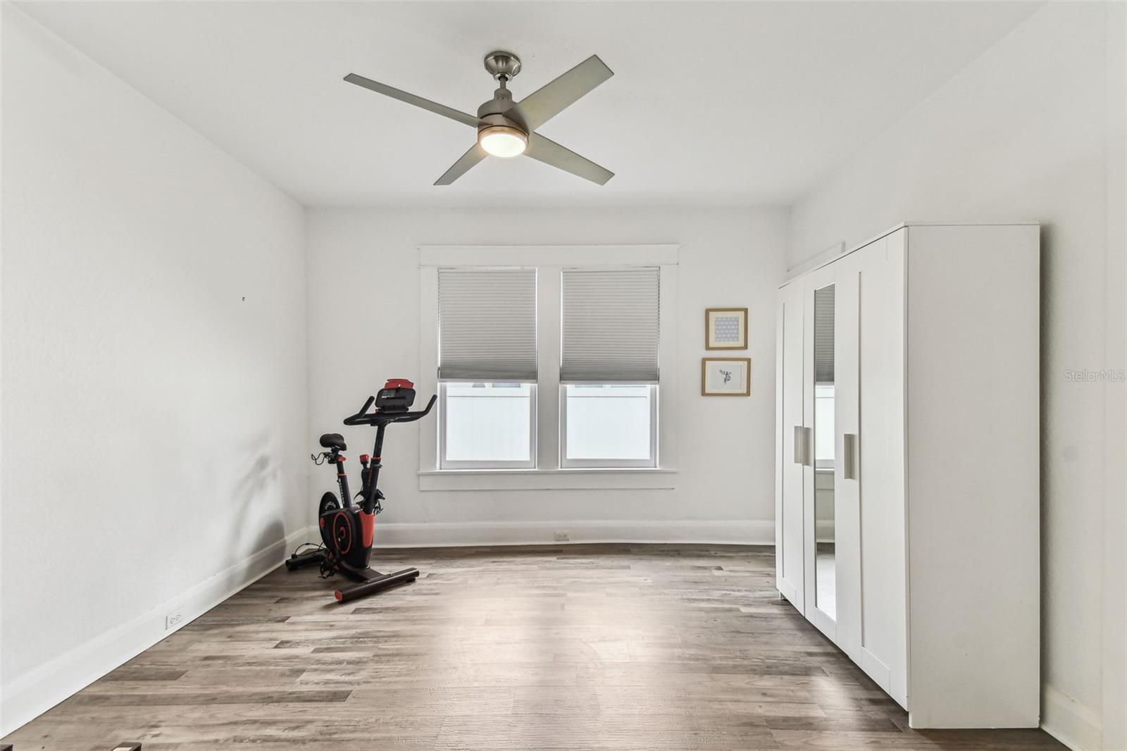 EVELYN CITY - Residential