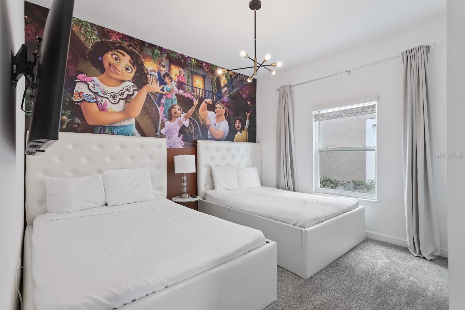 COVE AT STOREY LAKE 4 - Residential