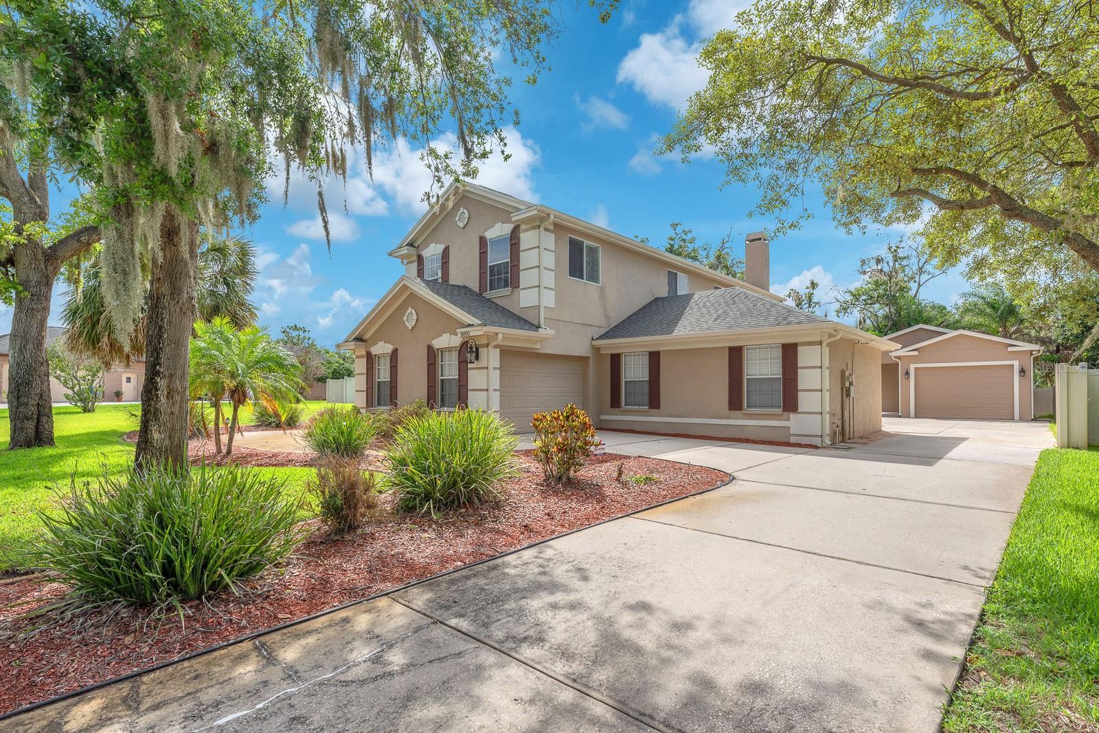 8805 CROSS LANDING LANE