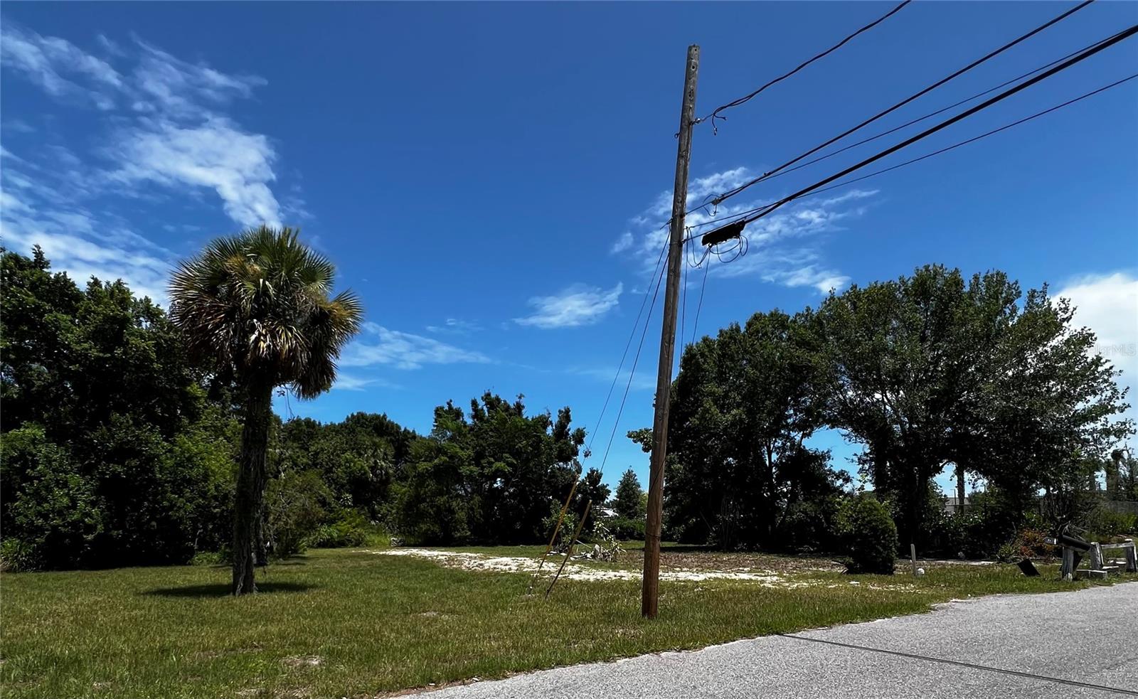 - 17TH AVENUE