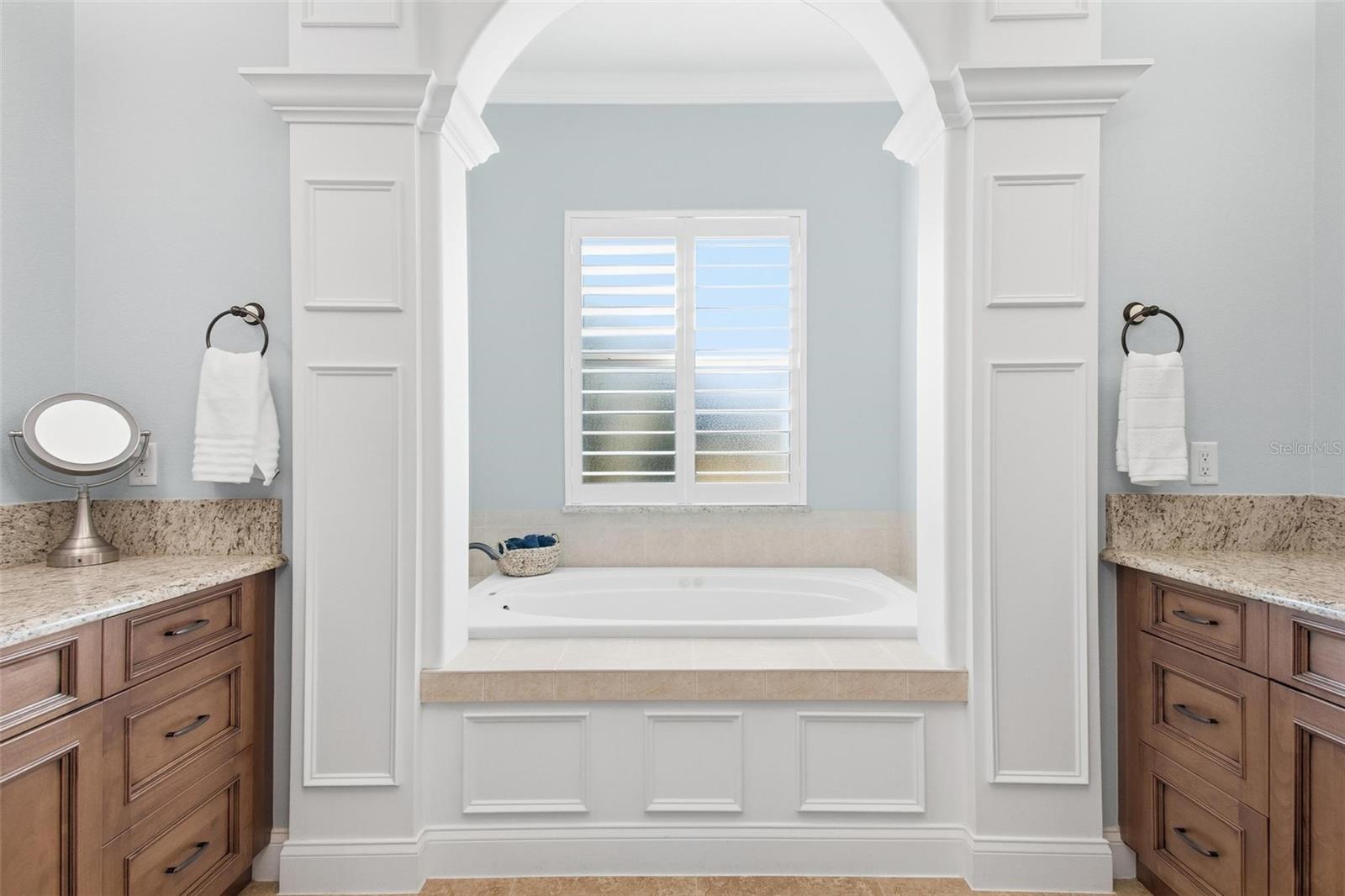 CREEKSIDE VLG/GRAND HAVEN - Residential