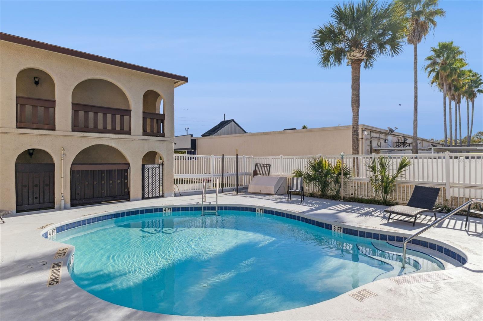 ACREAGE & UNREC - Commercial Sale