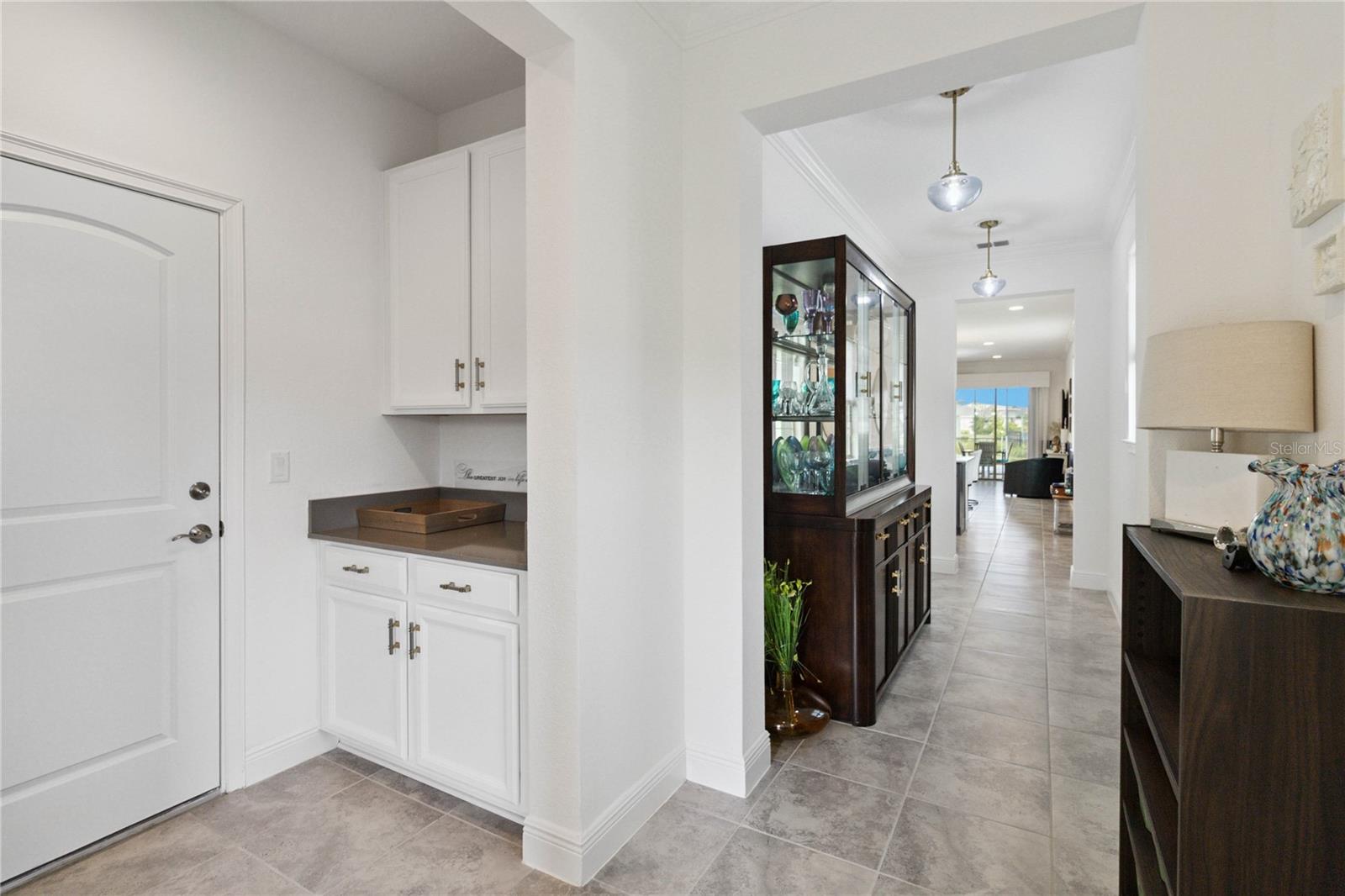 3184 SONGBIRD CIRCLE