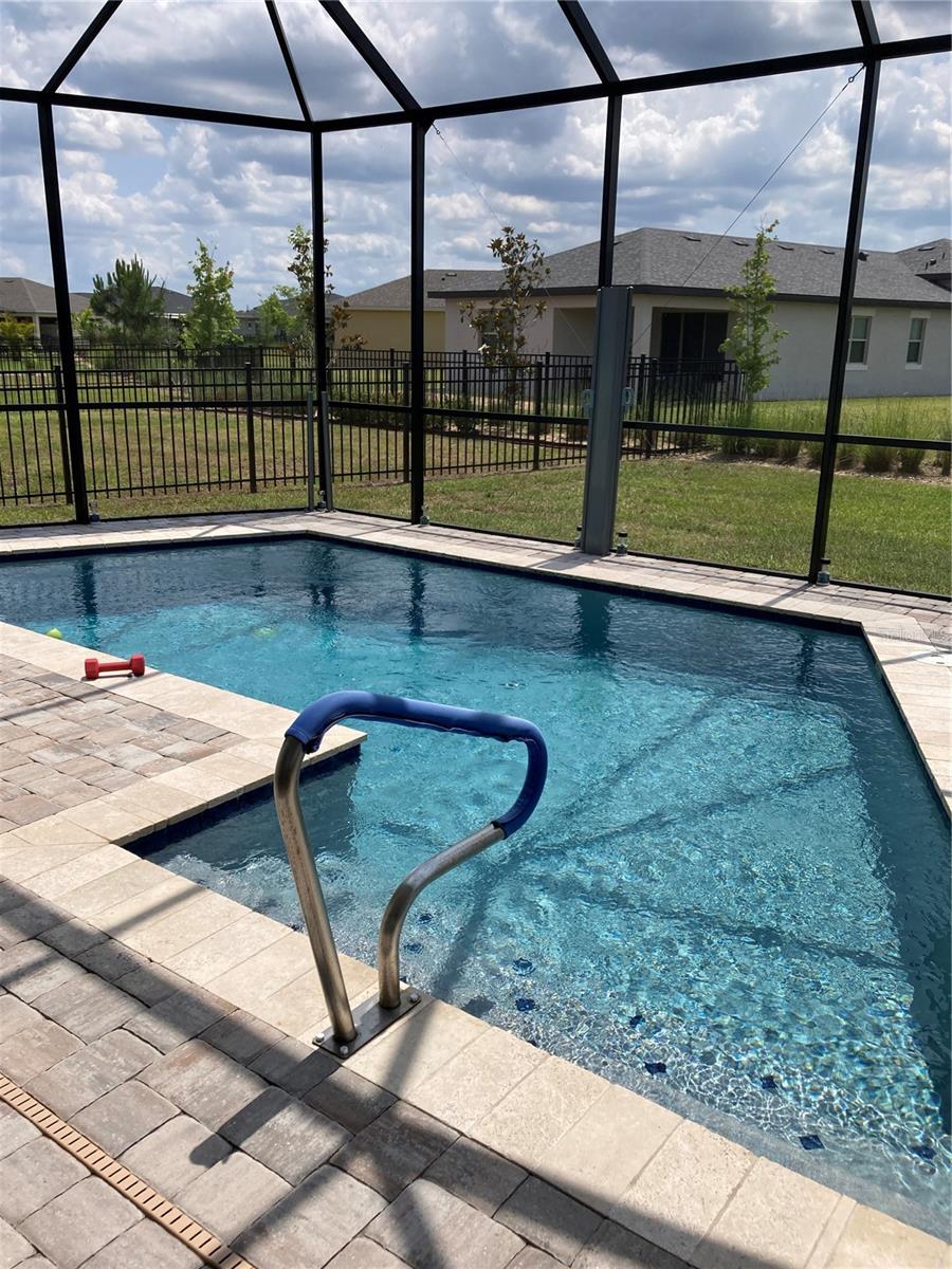 3184 SONGBIRD CIRCLE