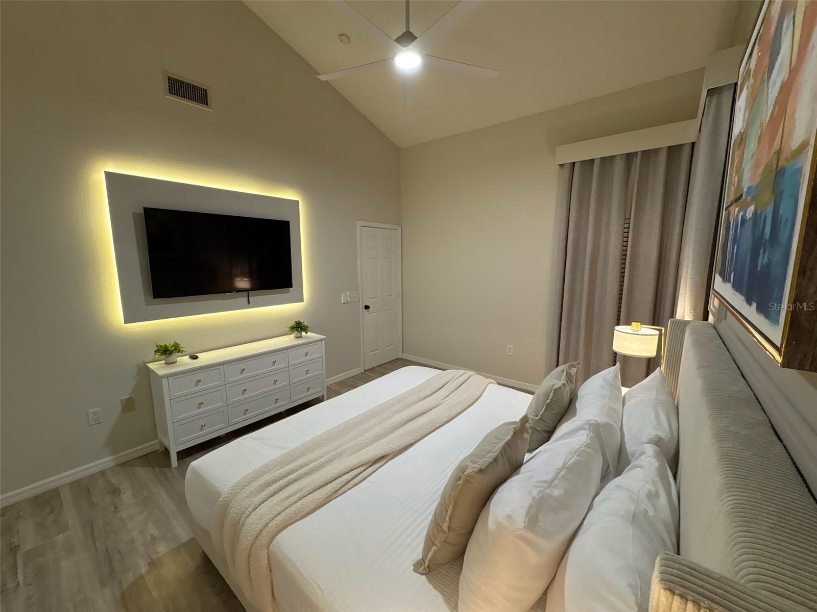 BRIDGEWATER CROSSING PH 01 - Residential