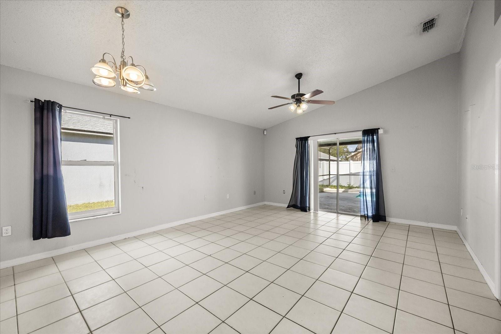 CANOE CREEK ESTATES - Residential